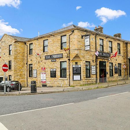 Oyo Castle Hotel, Accrington Esterno foto