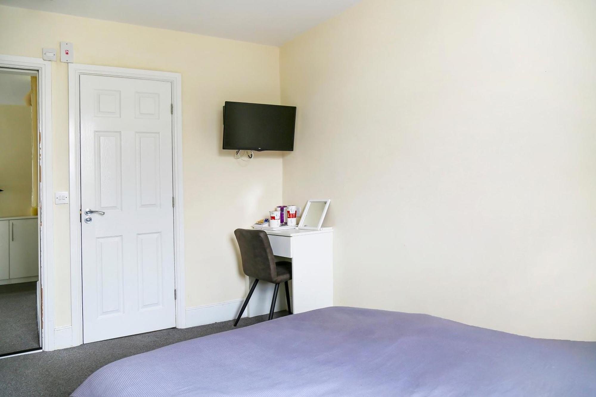 Oyo Castle Hotel, Accrington Esterno foto