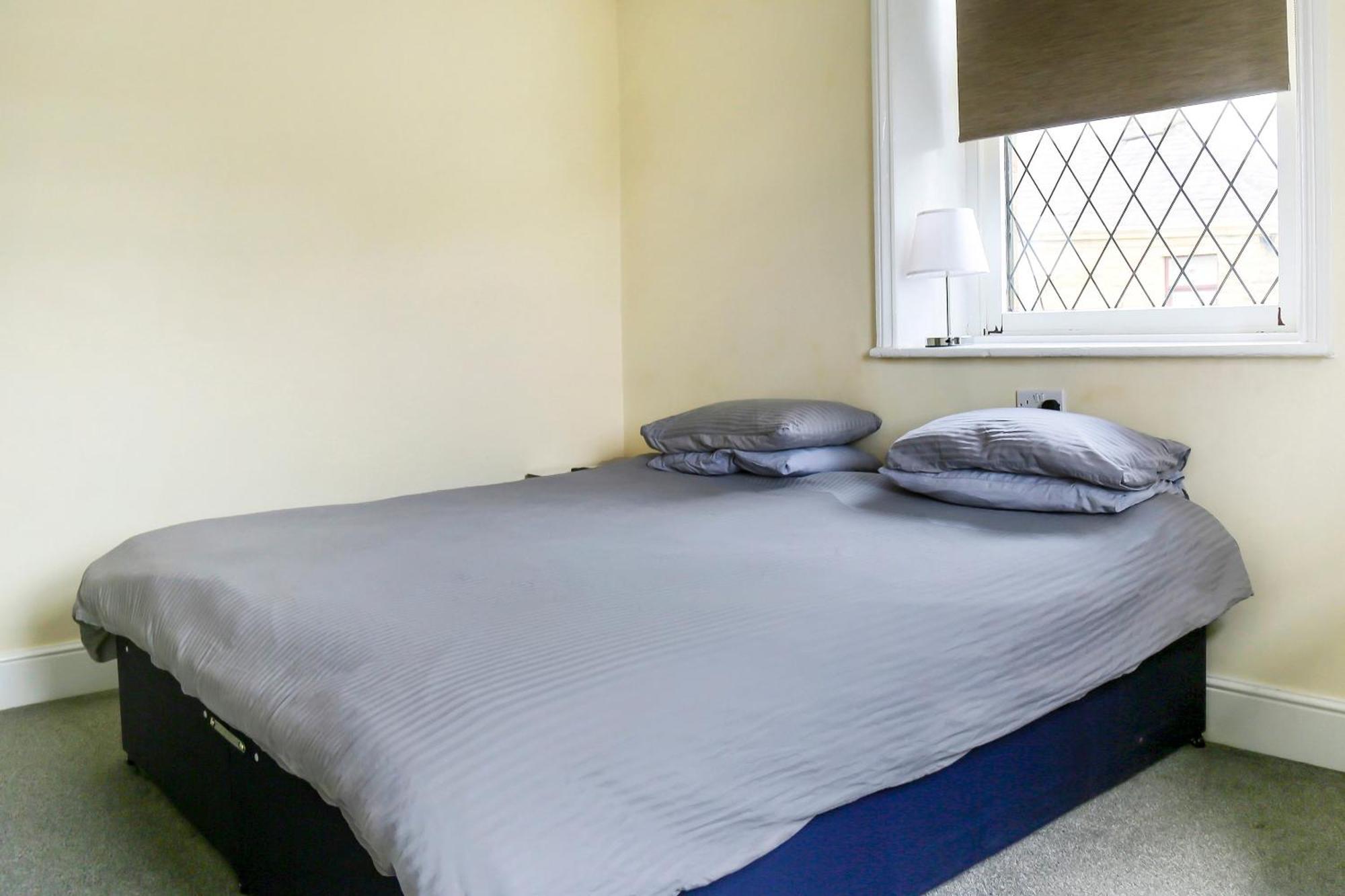 Oyo Castle Hotel, Accrington Esterno foto